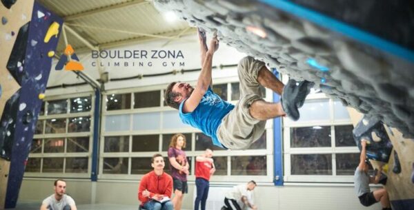 Početni tečaj PENJANJA po stijeni! Savladajte boulder disciplinu slobodnog pe...