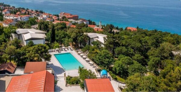 Crikvenica, Holiday Resort Ad Turres 3* - proljeće i jesen uz 2 noćenja<br> s... – Jadran ponuda