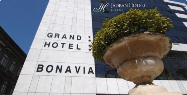 Proljetni odmor u Rijeci - 2 noćenja s doručkom za 2 osobe u<br> savršenoj ha... – Jadran ponuda