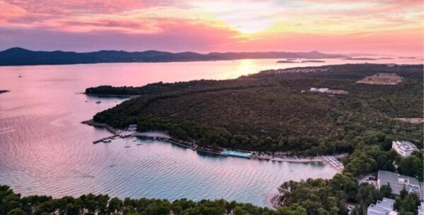 FITNESS ODMOR U CRVENOJ LUCI - 2 noćenja s polupansionom za 2 osobe + gratis ... – Jadran ponuda