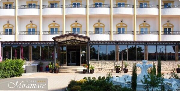 Hotel Miramare 4*, Vodice - 2 noćenja s polupansionom za<br> 2 odraslih i 1 d... – Jadran ponuda