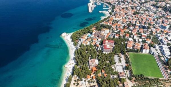 Family resort Urania 3* - 2 ili 3 noćenja s polupansionom za<br> dvoje + grat... – Jadran ponuda