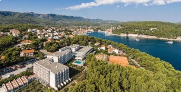Hotel Hvar 3* - ALL INCLUSIVE odmor od 2, 3 ili 5<br> noćenja za 2 odrasle os... – Jadran ponuda