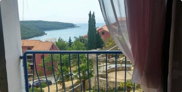 LJETO U DUGOJ UVALI - opustite se u Istri uz 7 noćenja za 3 do 5<br> osoba u ... – Jadran ponuda